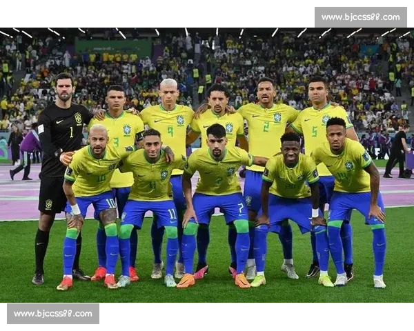 美国对阵巴西足球热身赛前瞻与阵容看点解析战术较量与新星表现观察